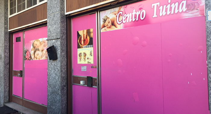 Rapina con spray urticante in un centro massaggi cinese, il ladro è lo stesso arrestato per furto a Domo