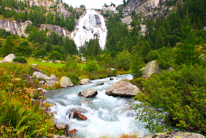 Cascata del Toce: progetto per renderla accessibile ai disabili. Ecco giorni ed orari d'apertura dell'acqua