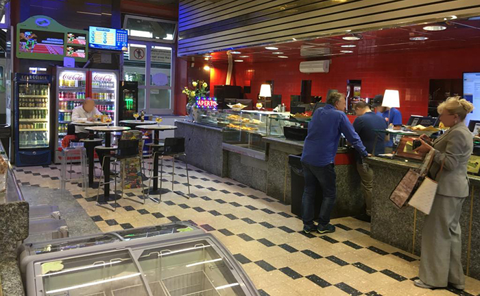 Riaperto il Buffet della stazione