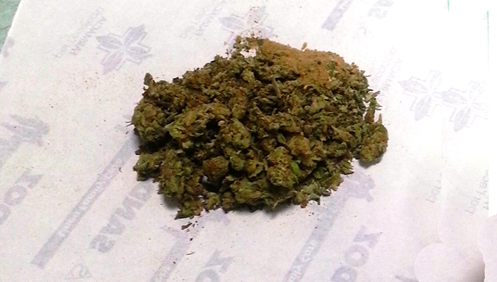 Aveva 7,7 grammi di marjuana per assistere al rally, sequestro e segnalazione in prefettura