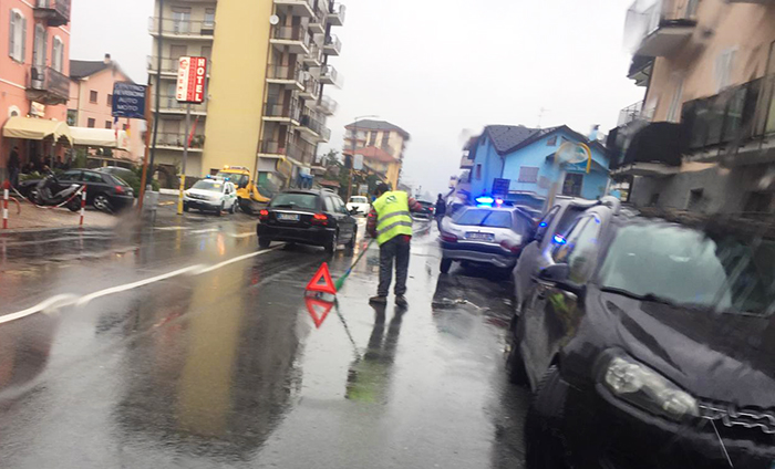 Ancora un incidente in via Giovanni XXIII, tre auto coinvolte