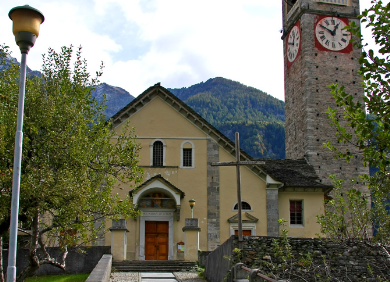 chiesa collegiata premia
