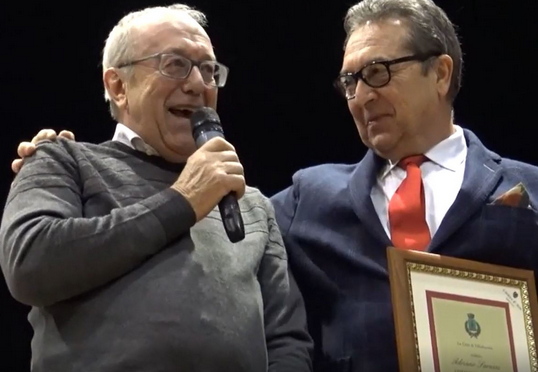 sarazzi adriano toscani villa