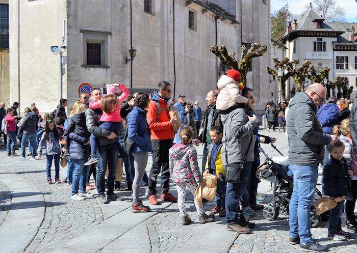 E' caccia all'Uovo: a Santa Maria Maggiore torna il grande gioco di Pasquetta - Foto