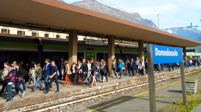Oltre 60 treni straordinari per portare turisti dalla Svizzera a Domo con le Bls 