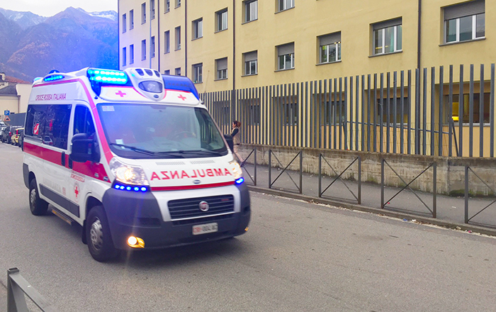 Si sente male mentre guida in superstrada. Soccorso dal 118