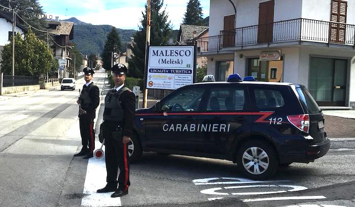 Evade 3 volte dai domiciliari per andare al bar, arrestato è stato riassegnato a casa