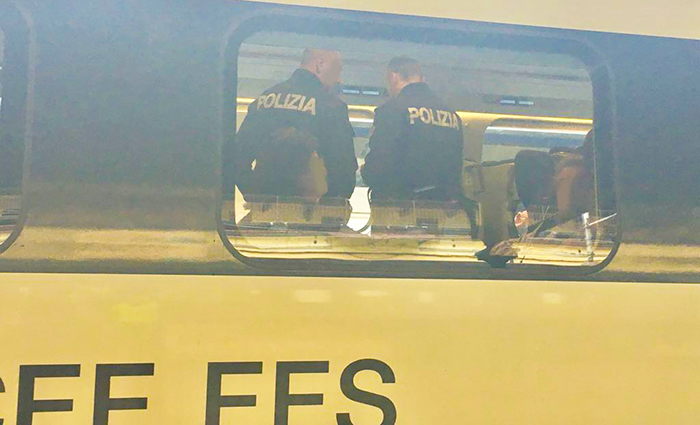 Denunciato per l'uso di una documento d'identità di un'altra persona
