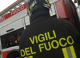 corta vigili fuoco spalle autobotte