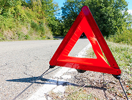 corta strada triangolo pericolo