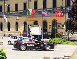 corta carabinieri stazione
