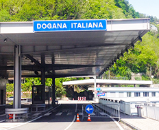 corta dogana piaggio valmara