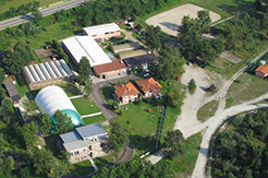 corta prateria nosere domo vista alto