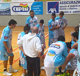 corta poli opposti cipir panchina