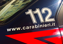 corta 112 carabinieri scritta